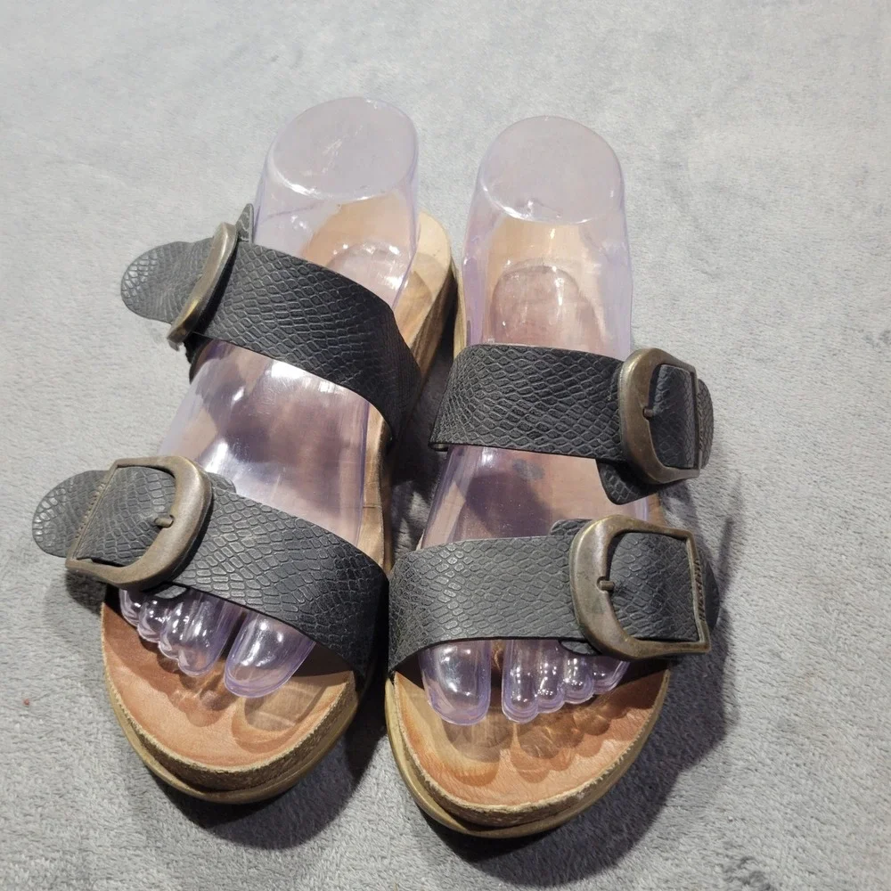 Blowfish Malibu 4Earth Sandals Women 9.5 Grey Snake‎ Print Slide Buckle Boho 73